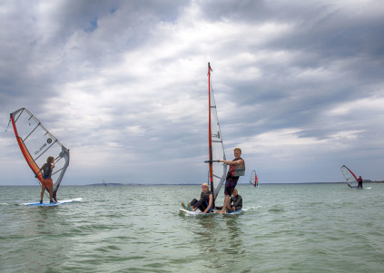 yoga SUP samsø windsurfing mindfulness meditation aktiv ferie familie kajak