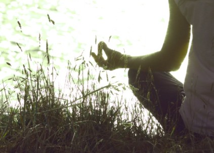 yoga velvære kursus mindfulness samsø ferie familie aktiv retreat